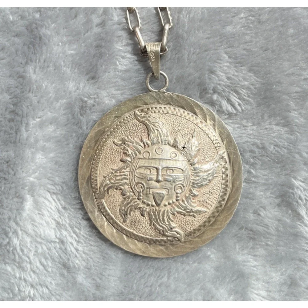 Vtg Mayan Aztec Sun Calendar Mexican Pendant With Chain Sterling Silver 925